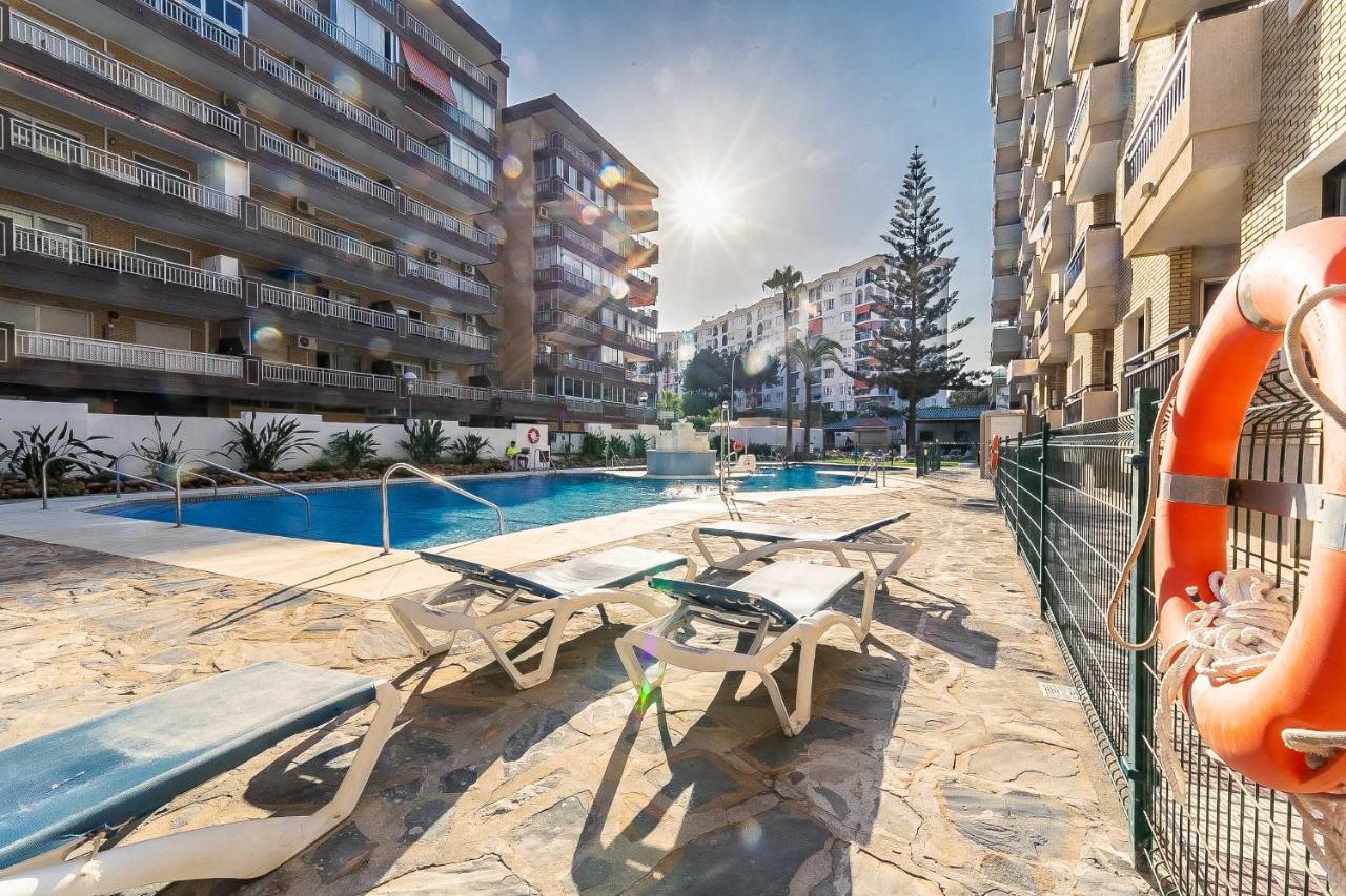 76-Lovely Beach Front Apartment In Фуэнхирола Экстерьер фото